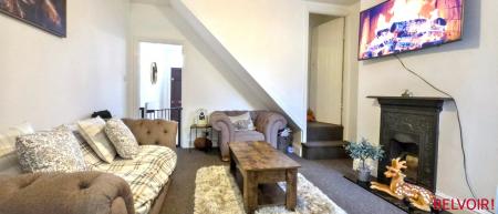 3 bedroom Terraced House for sale in Amington Road, Tamworth, B77