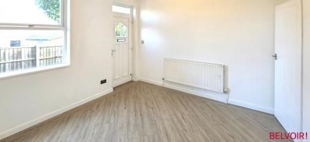 2 bedroom Semi-detached house for sale in Hill Crest, Wilnecote, Tamworth, B77