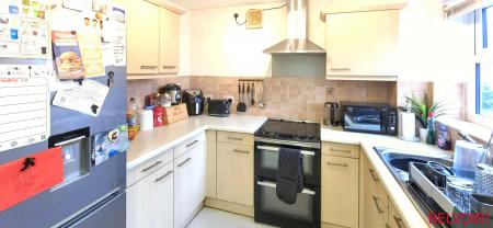 2 bedroom Semi-detached house for sale in Celandine, Tamworth, B77