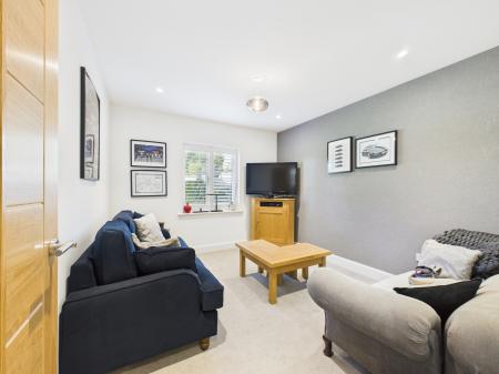 4 bedroom Detached house for sale in The Glen, Tadley, RG26