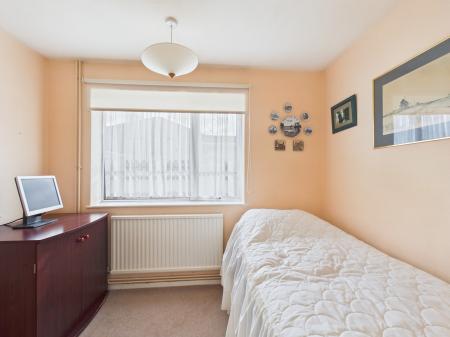 2 bedroom Semi-detached bungalow for sale in Swains Road, Tadley, RG26