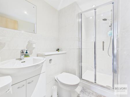 2 bedroom Apartment for sale in West Point, 58 West Street, City Centre, Sheffield, S1