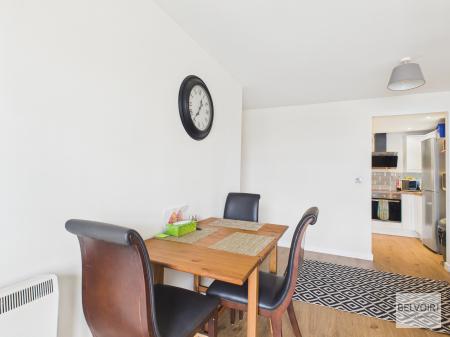 2 bedroom Apartment for sale in West Point, 58 West Street, City Centre, Sheffield, S1