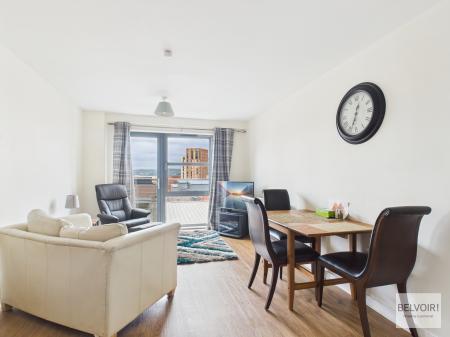 2 bedroom Apartment for sale in West Point, 58 West Street, City Centre, Sheffield, S1