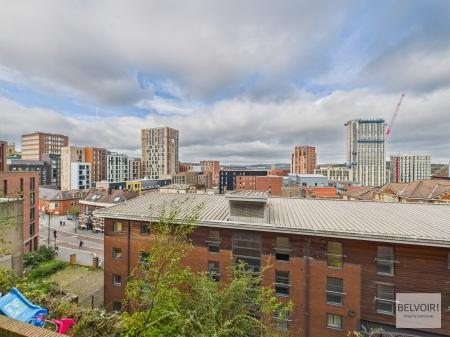 2 bedroom Apartment for sale in West Point, 58 West Street, City Centre, Sheffield, S1