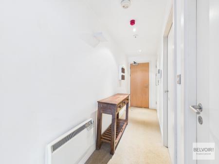 1 bedroom Apartment to let in St Peters Close, City Centre, Sheffield, S1