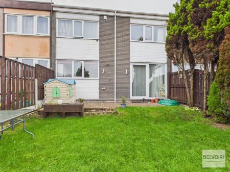 3 bedroom Terraced House for sale in Samuel Place, Sheffield, S2