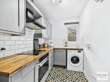 1 bedroom Apartment for sale in Headford Gardens, Crookesmoor, Sheffield, S3