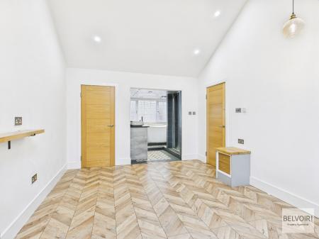 4 bedroom Detached house for sale in Stanley Road, Chapeltown, Sheffield, S35