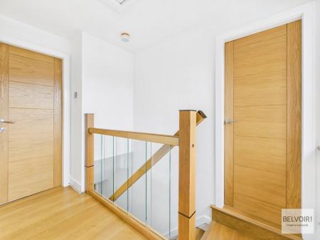 4 bedroom Detached house for sale in Stanley Road, Chapeltown, Sheffield, S35
