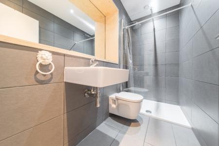 2 bedroom Duplex to let in Cotton Mill Walk, Kelham Island, Sheffield, S3