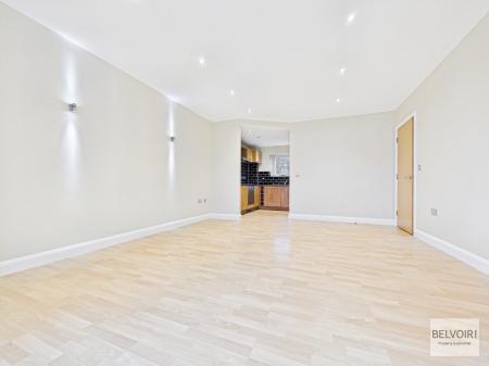 2 bedroom Apartment to let in 54 Holywell Heights, Wincobank, Sheffield, S4