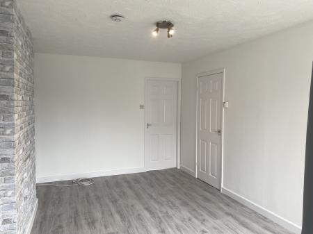 1 bedroom Ground floor flat to let in Varley Gardens, Flanderwell, Rotherham, S66