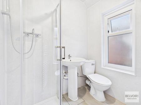 3 bedroom Terraced House for sale in Owlerton Green, Hillsborough, Sheffield, S6