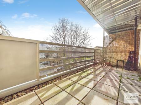 1 bedroom Apartment to let in 323 Bramall Lane, Highfield, Sheffield, S2