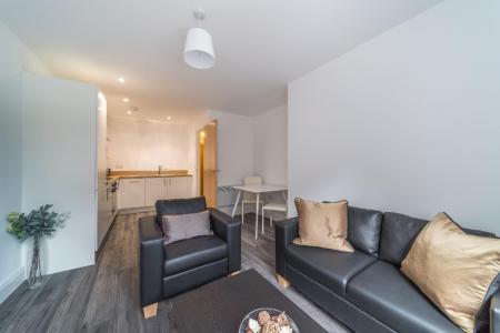 1 bedroom Flat to let in 105 Queen Street, City Centre, Sheffield, S1