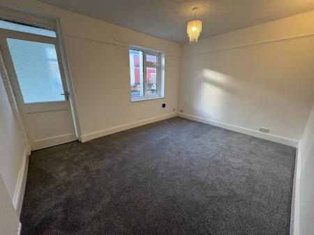2 bedroom Terraced House to let in Omdurman Street, Swindon, SN2