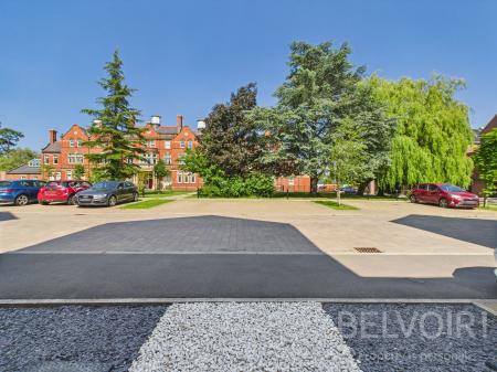 4 bedroom Town house for sale in Lady Herbert Way, Shrewsbury, SY3