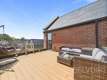 4 bedroom Town house for sale in Lady Herbert Way, Shrewsbury, SY3