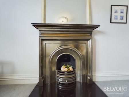 6 bedroom Detached house for sale in Longner Street, Mountfields, Shrewsbury, SY3