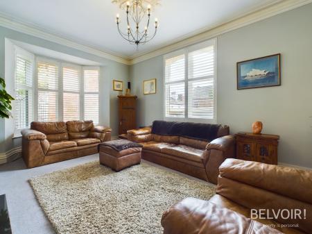 6 bedroom Detached house for sale in Longner Street, Mountfields, Shrewsbury, SY3