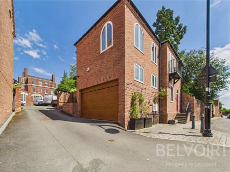 3 bedroom Detached house for sale in Town Walls, Town Centre, Shrewsbury, SY1