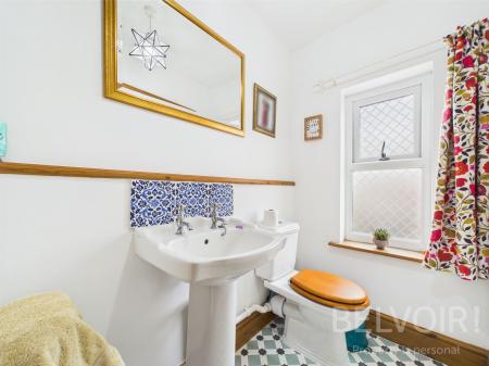 4 bedroom Semi-detached house for sale in Stanford House, Half Way House, Shrewsbury, SY5