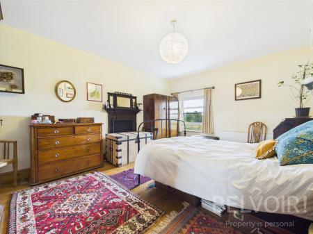 4 bedroom Semi-detached house for sale in Stanford House, Half Way House, Shrewsbury, SY5