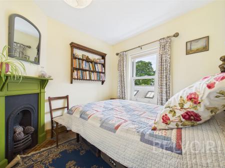 4 bedroom Semi-detached house for sale in Stanford House, Half Way House, Shrewsbury, SY5