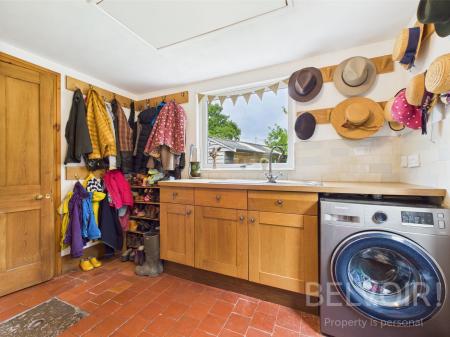 4 bedroom Semi-detached house for sale in Stanford House, Half Way House, Shrewsbury, SY5