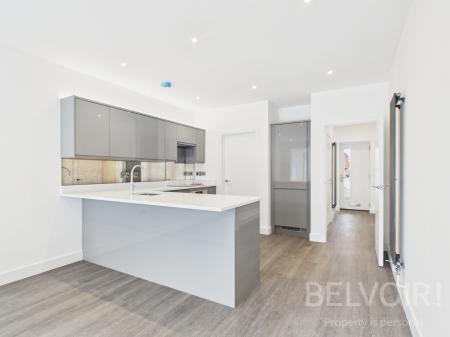 4 bedroom Semi-detached house to let in Washford Road, Meole Village, Shrewsbury, SY3