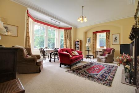 1 bedroom Flat to let in 2 Kennedy Road, Shrewsbury, SY3