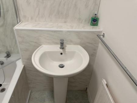 2 bedroom Flat for sale in Greenwood Close, Bexley, Sidcup, DA15