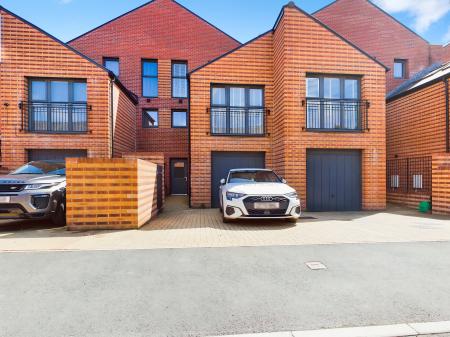 Langdon Road, Swansea, SA1