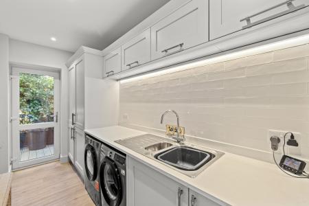 3 bedroom Detached house for sale in Melcorn Drive, Newton, Swansea, SA3