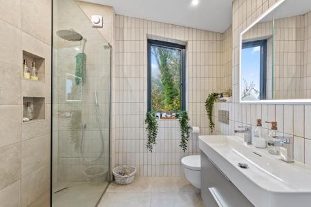 3 bedroom Detached house to let in Caswell Bay, Caswell, Swansea, SA3