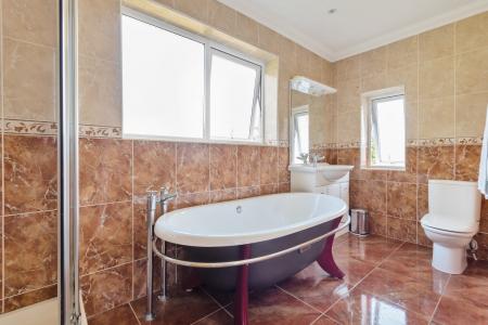 4 bedroom Detached house for sale in Higher Lane, Langland, Swansea, SA3