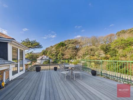 3 bedroom Flat to let in Caswell Bay Court, Caswell Road, Caswell, Swansea, SA3