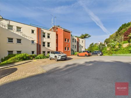 3 bedroom Flat to let in Caswell Bay Court, Caswell Road, Caswell, Swansea, SA3