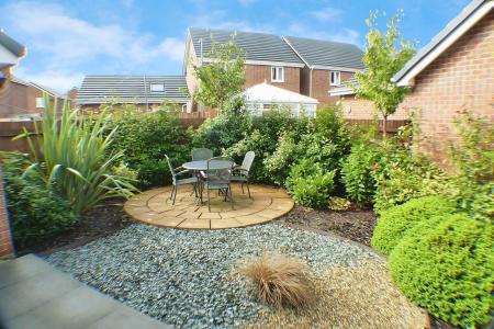 3 bedroom Detached house to let in Marcroft Road, Port Tennant, Swansea, SA1