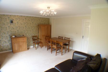 3 bedroom Detached house to let in Marcroft Road, Port Tennant, Swansea, SA1