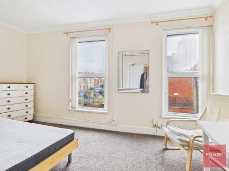 4 bedroom Terraced House for sale in De Breos Street, Brynmill, Swansea, SA2