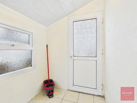 4 bedroom Terraced House for sale in De Breos Street, Brynmill, Swansea, SA2