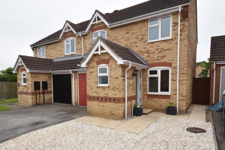 Chestnut Close, Metheringham, LN4