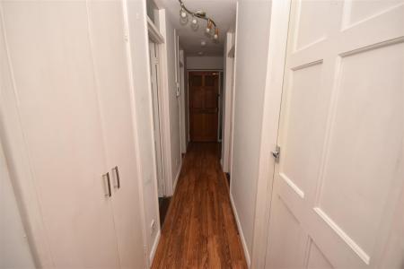 2 bedroom Flat for sale in Khormaksar Drive, Nocton, Lincoln