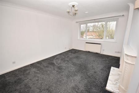 2 bedroom Flat for sale in Khormaksar Drive, Nocton, Lincoln