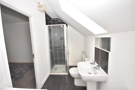 3 bedroom End of terrace house for sale in Snow Close, Holdingham