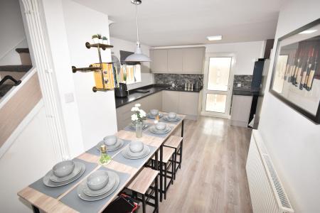 3 bedroom Semi-detached house for sale in Sandygate Close, Horbling