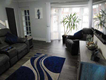 3 bedroom Semi-detached house for sale in Nautilus Drive, Minster, ME12