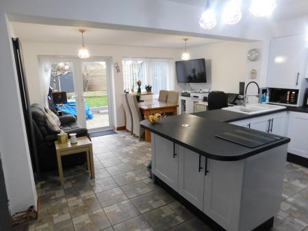 3 bedroom Semi-detached house for sale in Nautilus Drive, Minster, ME12